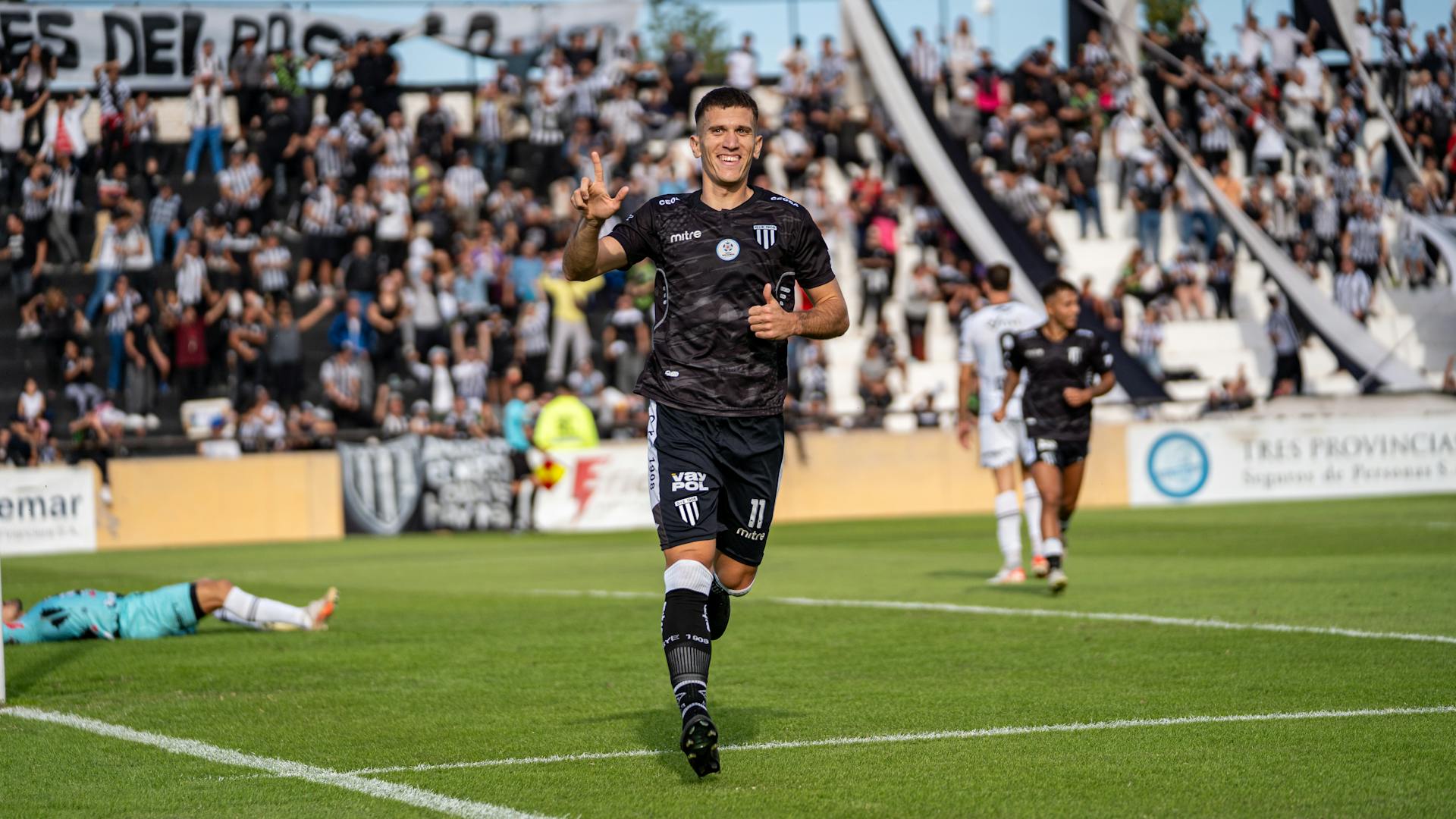 🚨 خبر عاجل: سباق شرس على المراكز القارية في المغرب