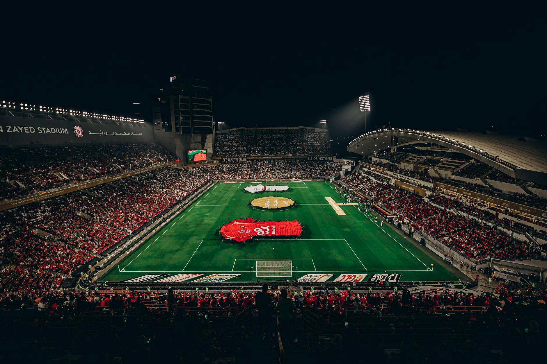 مواجهة عربية خالصة في ربع نهائي دوري أبطال إفريقيا: نهضة بركان يستضيف الهلال السوداني في قمة نارية