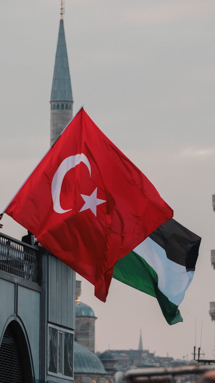 قورتولموش من إسطنبول: انتصار فلسطين “لا مفر منه”.. ومحاسبة نتنياهو أمام القضاء الدولي هدفنا